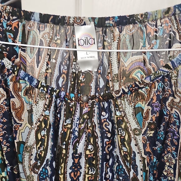 Bila Tops - Bila Women's Vibrant Paisley Maxi Skirt